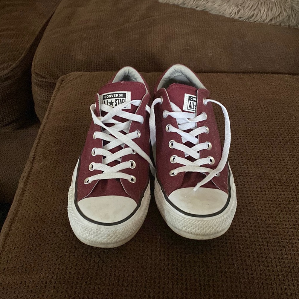 Size 10 Maroon Converse Sneakers